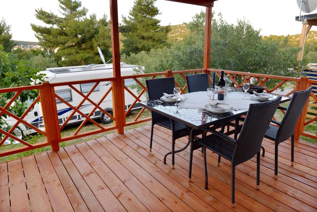Mobile Homes Murter Jezera Εξωτερικό φωτογραφία